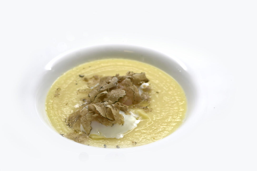 Uovo Poche al Tartufo