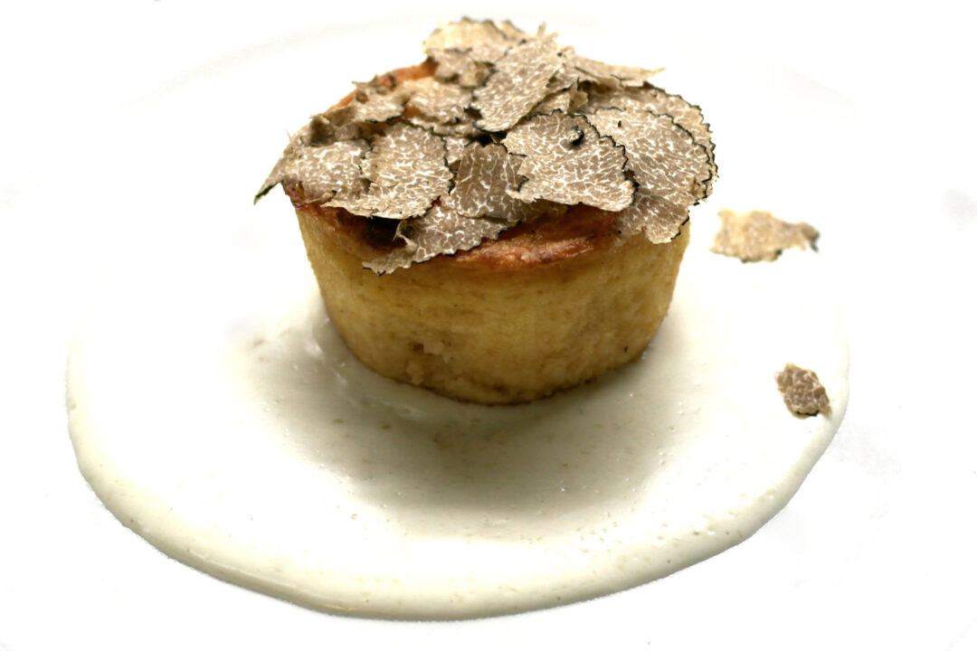 Sformatino di Patate e Ricotta al Tartufo su Crema di Parmigiano Reggiano